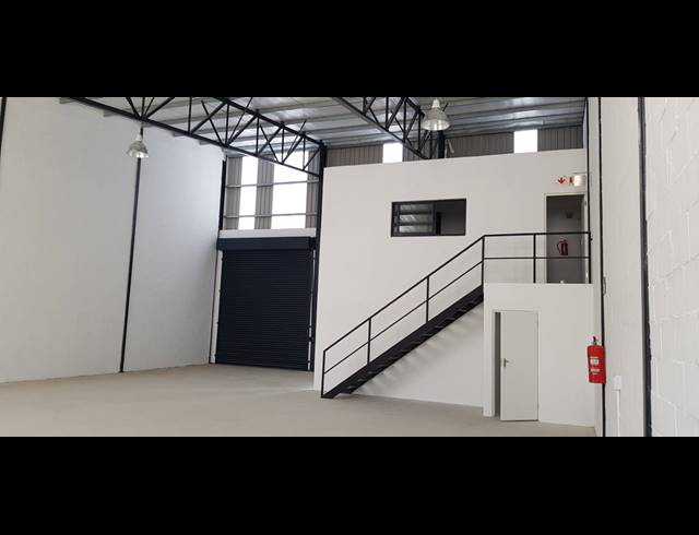 245M² WAREHOUSE TO LET IN RIVERGATE